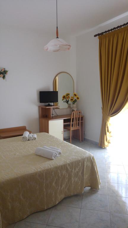 Villa Natalina Forio (Isola d'Ischia) Quarto foto